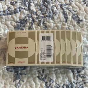 HERMES Barenia  20 pack / 0.06 fl OZ 
Pack of 20
